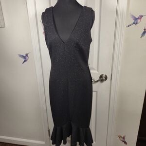 Vince Camuto Black Shimmer V-Neck Mermaid Hem Cocktail Dress Size 8